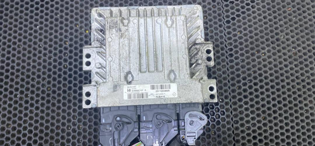 блок управления двигателем Renault Megane 3 поколение (2008 - 2014), 237100386R - фото №1