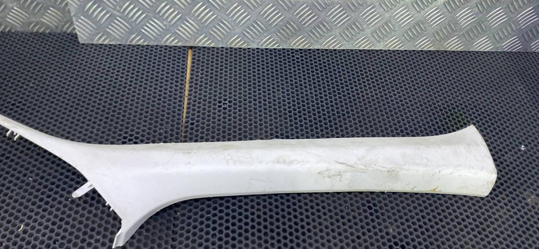 молдинг стекла Renault Megane 4 поколение 2016, 769110285R - фото №1