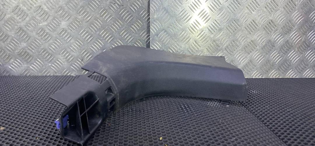 накладка на порог Renault Megane 4 поколение (2016 - 2020), 768368069R - фото №1