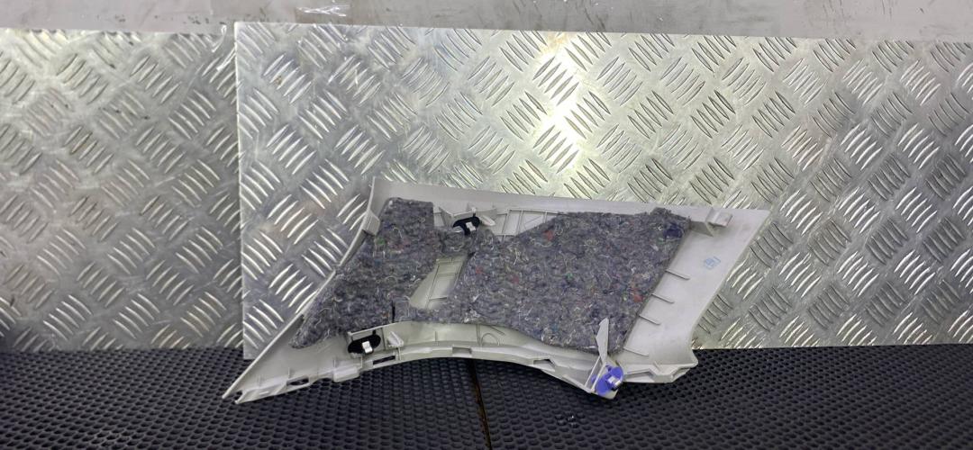 обшивка салона Renault Megane 4 поколение (2016 - 2020), 769368933R - фото №1