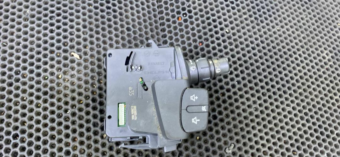 переключатель дворников Renault Clio 3 поколение 2006, 88103003046 - фото №1