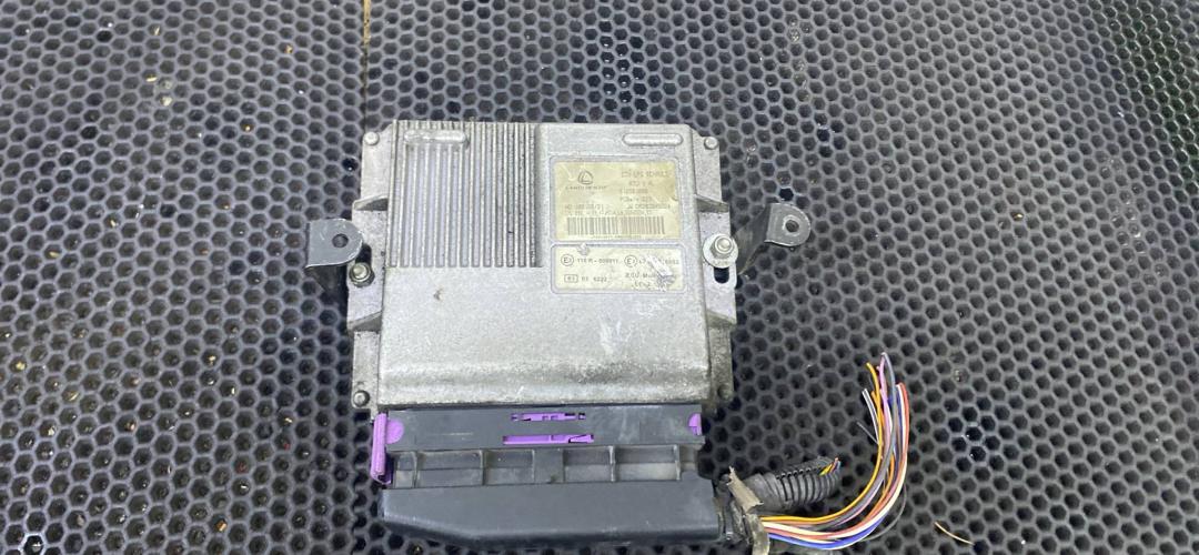 блок управления (другие) Renault Sandero 1 поколение (2009 - 2014), 616551000 - фото №1