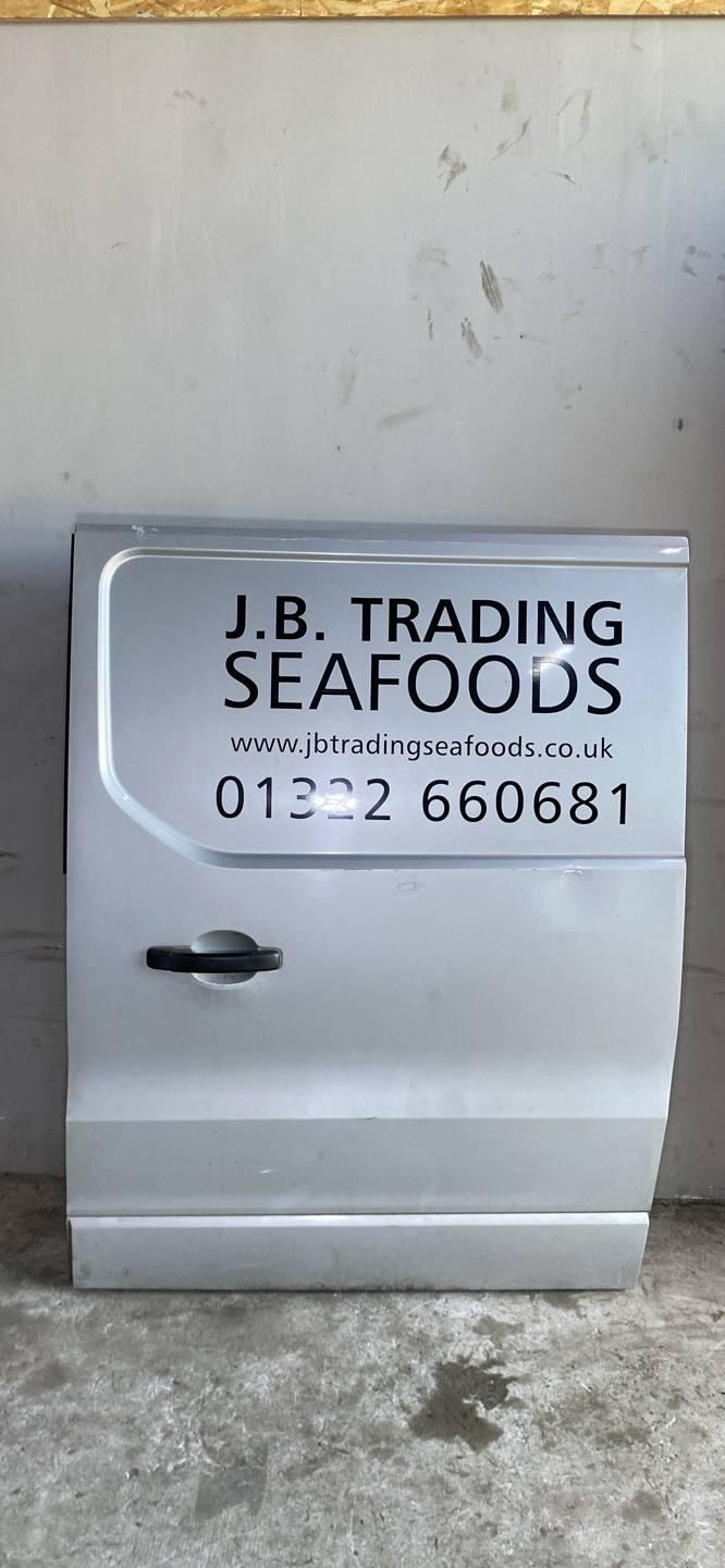 дверь задняя левая Renault Trafic 3 поколение 2016, 1.6 л., R9M 452, дизель - фото №1