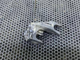 кронштейн (крепление) Renault Logan 2 поколение (2012 - 2016), 8200449303