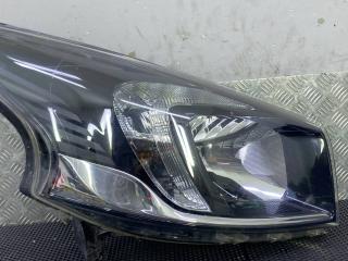 фара правая Opel Vivaro B 2016, 260101200R