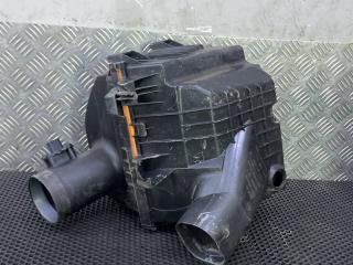 корпус воздушного фильтра Renault Trafic 3 поколение 2014, 165009078R