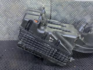 корпус воздушного фильтра Renault Laguna 3 поколение (2007 - 2012), 8200787623