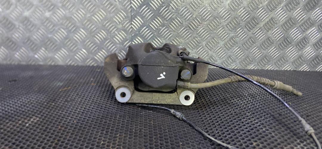 суппорт передний левый BMW X5 E70 (2006 - 2010), 34116776784 - фото №1