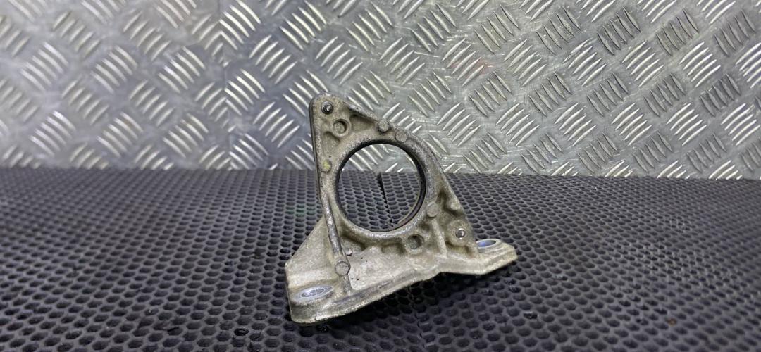 кронштейн полуоси Renault Scenic 2 поколение 2005, 187335 - фото №1