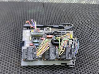 блок предохранителей Citroen C4 1 поколение [рестайлинг] (2008 - 2010), 9664706280