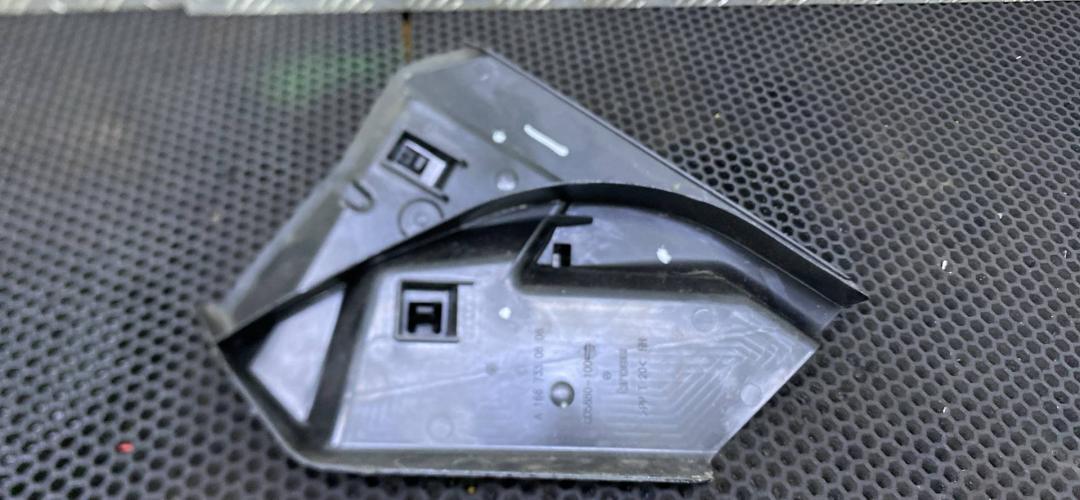 кронштейн (крепление) Mercedes-Benz GLE W166 (2015 - 2018), A1667330808 - фото №1