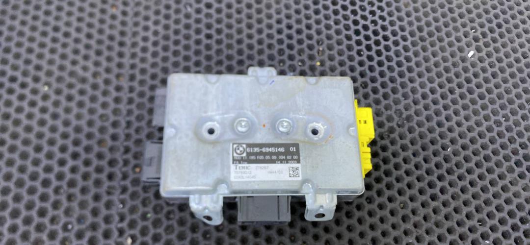 блок AirBag BMW 5 серия E60/E61 2004, 6135-694514601 - фото №1