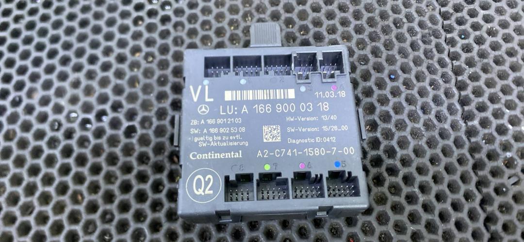 модуль управления двери Mercedes-Benz GLE W166 2018, A1669000318 - фото №1