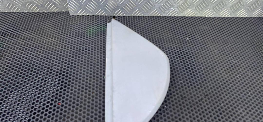 накладка на торпедо (консоль) Volkswagen Transporter T5 (2003 - 2009), 7H0858036F - фото №1