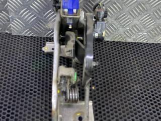 педаль сцепления Renault Koleos 1 поколение (2008 - 2011), 46503JY50B