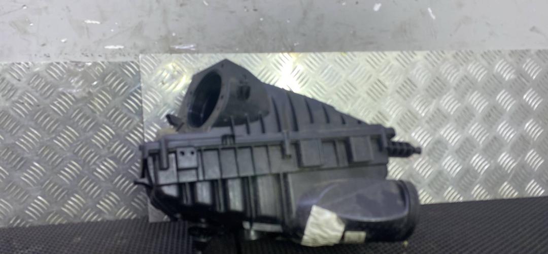 корпус воздушного фильтра Land Rover Range Rover Sport 2 поколение (2013 - 2017), FPLA-9601-AC - фото №1