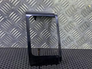 накладка декоративная Land Rover Range Rover Sport 2 поколение (2013 - 2017), DK6M04395