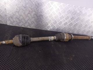 полуось передняя правая (приводной вал, ШРУС) Renault Clio 3 поколение (2005 - 2009), 8200499586