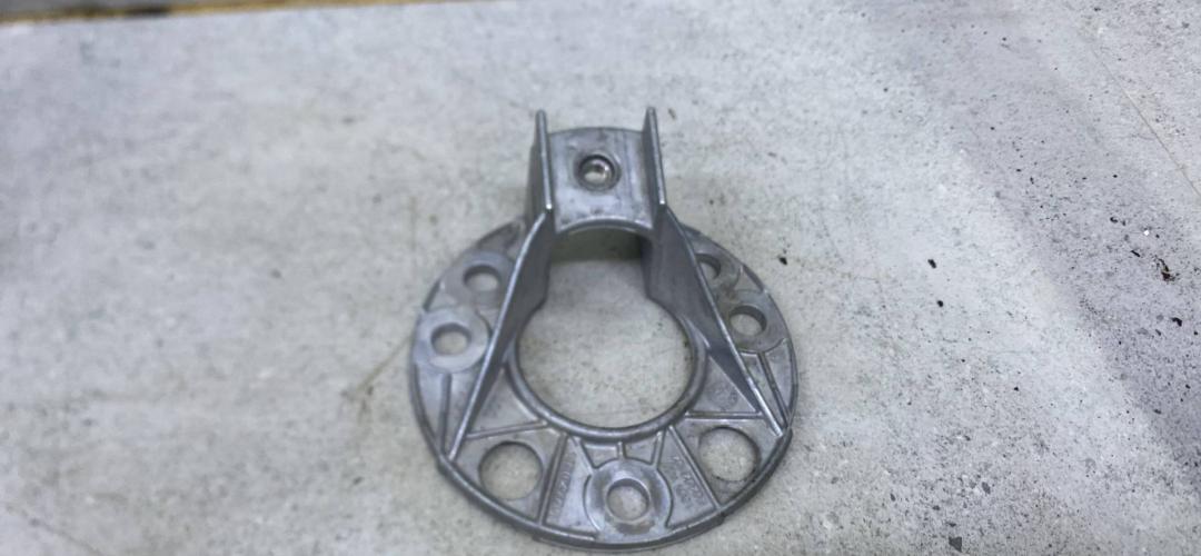 кронштейн (крепление) Mercedes-Benz GLE W166 (2015 - 2018), A1666201601 - фото №1