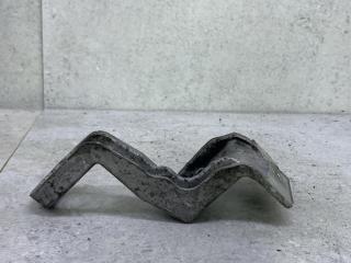 кронштейн радиатора Mercedes-Benz C-Класс W205/S205/C205 (2014 - 2018), A2055051900