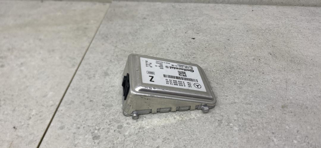 камера переднего обзора Mercedes-Benz C-Класс W205/S205/C205 (2014 - 2018), A2229007413 - фото №1