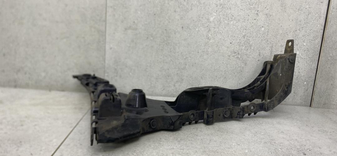 Крепление бампера заднего Mercedes-Benz C-Класс W205/S205/C205 (2014 - 2018), A2058805401 - фото №1