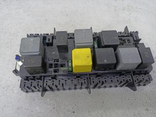 блок предохранителей Mercedes-Benz GLE W166 2018, A1669068201