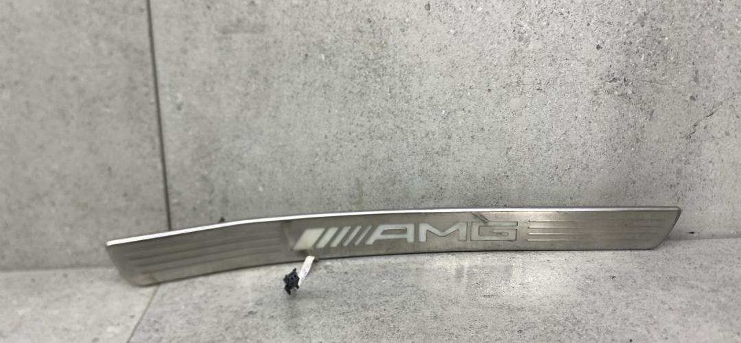 накладка на порог Mercedes-Benz GLS-Класс X166 (2015 - 2019), A1666809500 - фото №1