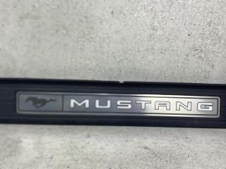 накладка на порог Ford Mustang 6 поколение S550, FR3B-6313222