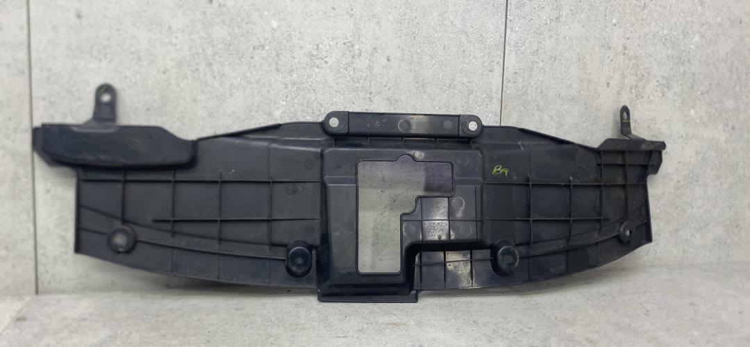 накладка декоративная Toyota Hilux 8 поколение (2015 - 2020), 53117-0K130 - фото №1