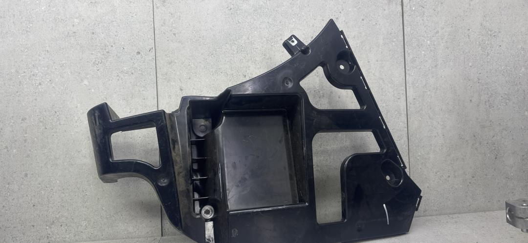 Крепление бампера заднего BMW X5 F15 (2013 - 2018), 51227294721 - фото №1