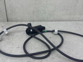 насос (моторчик) омывателя стекла Toyota Hilux 8 поколение [рестайлинг] (2020 - 2026), 85330-0K021