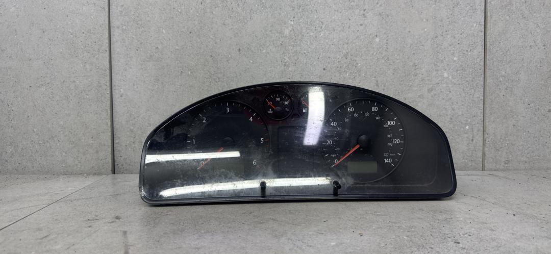 щиток приборов (приборная панель) Volkswagen Transporter T5 (2003 - 2009), 7H0920951T - фото №1