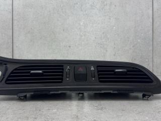 дефлектор обдува салона Renault Kadjar 1 поколение [рестайлинг] (2018 - 2022), 687509788R