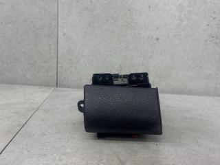 подстаканник Toyota Hilux 8 поколение (2015 - 2020), 55620KK030