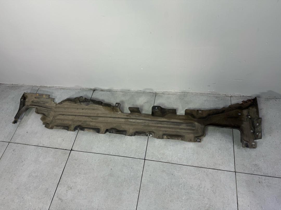 защита днища Land Rover Range Rover Sport 2 поколение 2016, 3.0 л., 306DT, дизель, HPLA104C21AD - фото №1