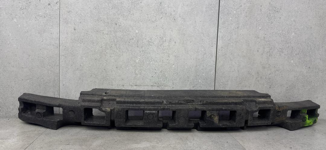 абсорбер бампера Volkswagen Passat B6 2005, 3C0807248 - фото №1