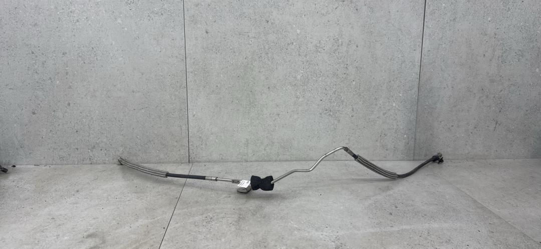 патрубок (трубопровод, шланг) Mercedes-Benz C-Класс W205/S205/C205 (2014 - 2018), A2058309204 - фото №1