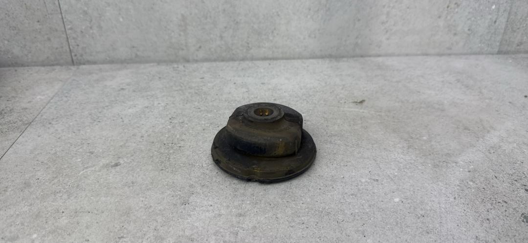 втулка амортизатора Ford Transit Custom 1 поколение 2012, BK21-5781-BB - фото №1