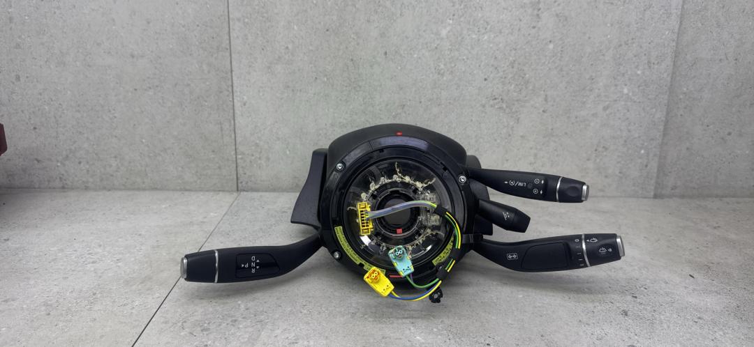 переключатель подрулевой (стрекоза) Mercedes-Benz C-Класс W205/S205/C205 (2014 - 2018), A2056803708 - фото №1