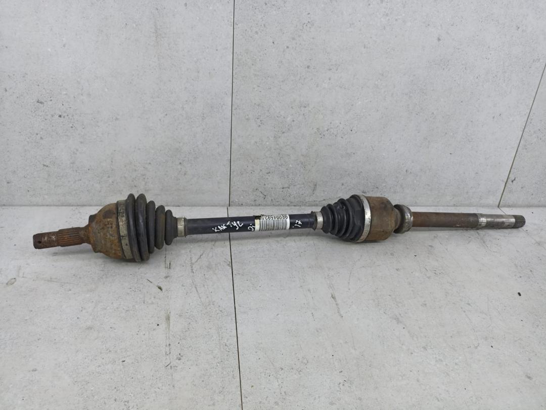 полуось передняя правая (приводной вал, ШРУС) Citroen C4 Cactus 1 поколение 2017, 9806459280 - фото №1