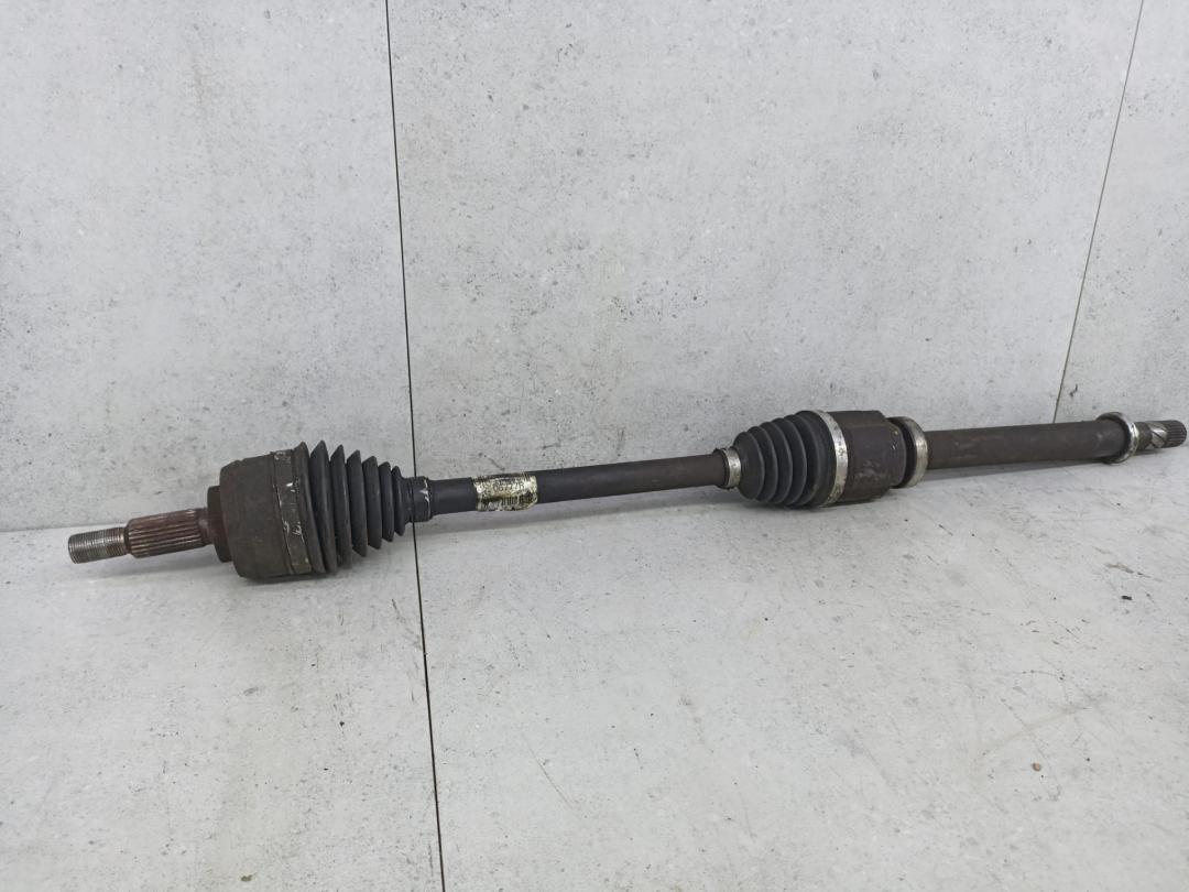 полуось передняя правая (приводной вал, ШРУС) Renault Megane 3 поколение (2008 - 2014), 391006777R - фото №1