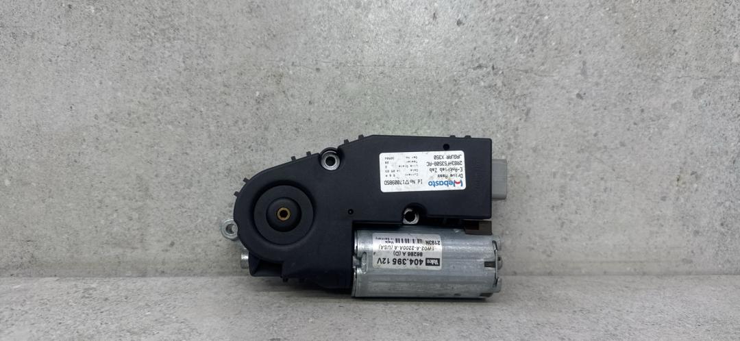 двигатель электролюка Jaguar XJ 3 поколение, 2R83-F53508-AC - фото №1