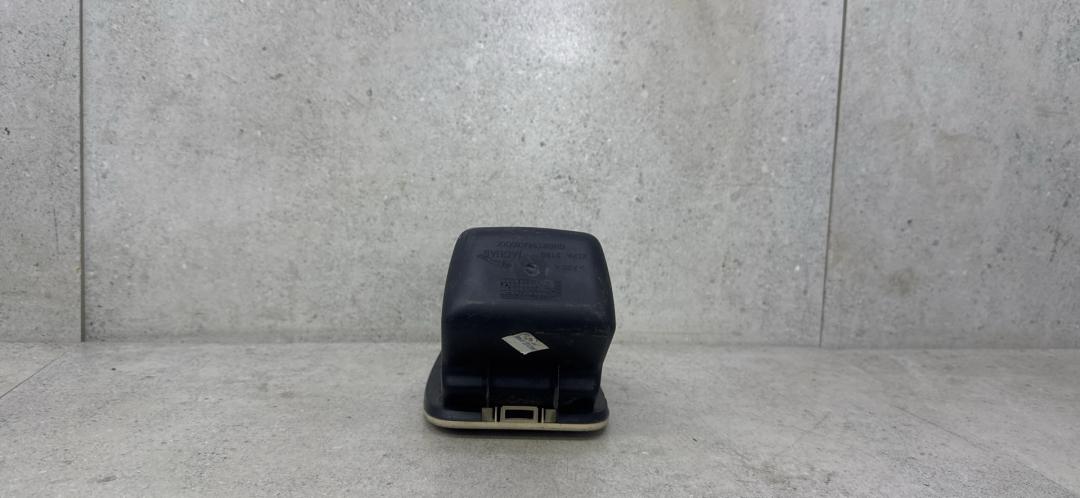 вещевой отсек Jaguar XJ 3 поколение, XLPA2189 - фото №1