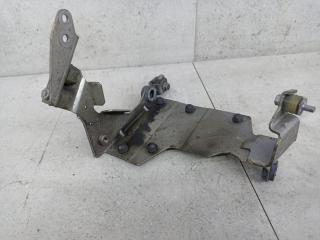 кронштейн блока управления Mercedes-Benz C-Класс W205/S205/C205 [рестайлинг] 2018, 4.0 л., M 177.980, бензин, A1771502973