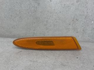 повторитель поворота на крыле правый Jaguar XJ 3 поколение, 2W9313A565A