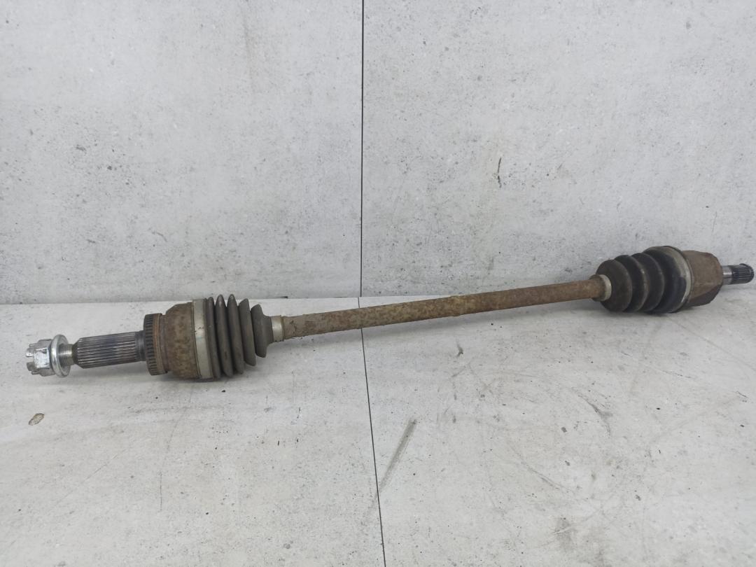 полуось задняя (приводной вал, ШРУС) Nissan Murano Z50 2005, 39600CA000 - фото №1