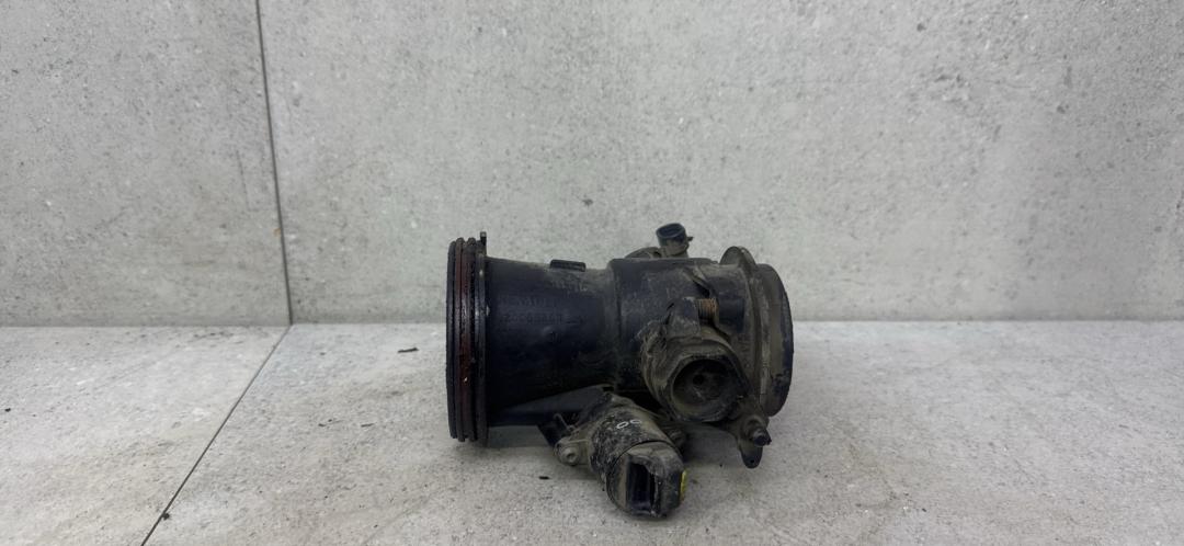 заслонка дроссельная Renault Logan 1 поколение 2007, 8200682611 - фото №1