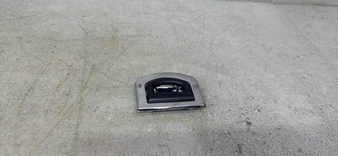 петля крышки багажника Volkswagen Passat B7 (2010 - 2015), 1K0864203 - фото №1