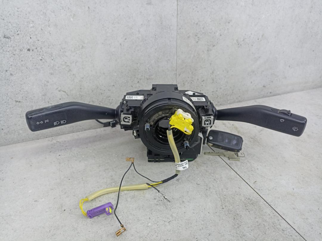 переключатель подрулевой (стрекоза) Volkswagen Caddy 3 поколение 2008, 1K0953549, 1K0953513, 1K0959653C, 1K0953503, 1K0953519B, 1K0905865ALS - фото №1